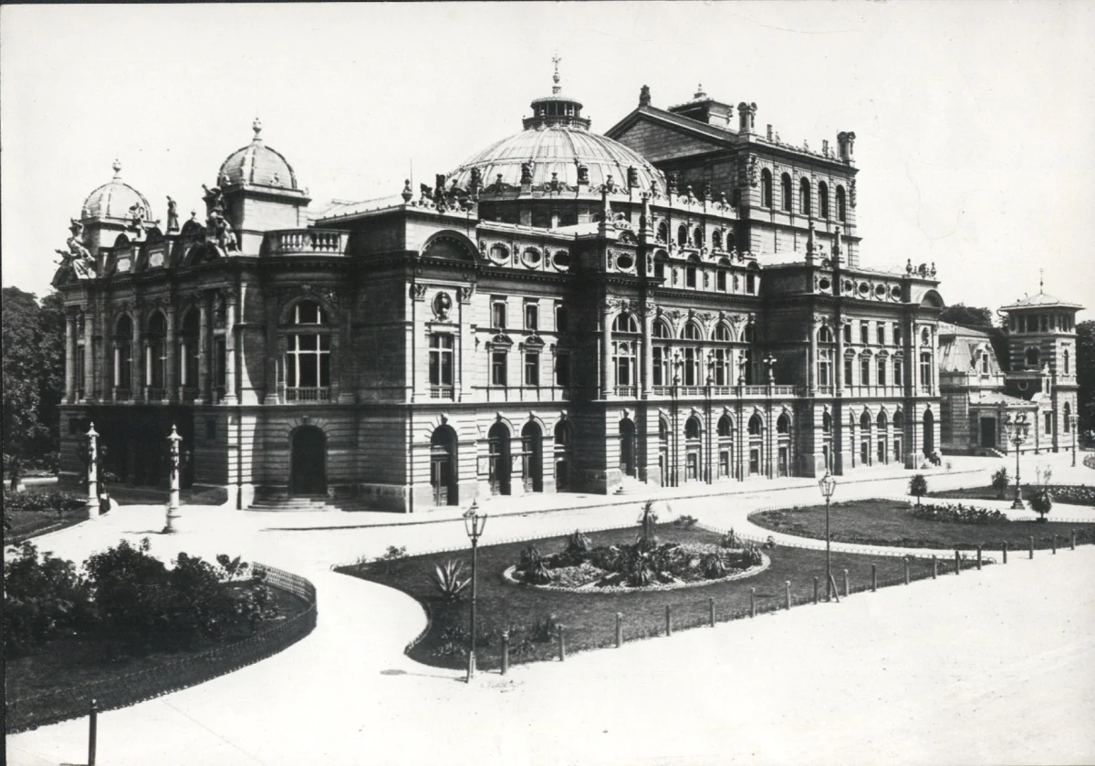 Teatr Miejski w Krakowie ok. 1898 roku Teatr Miejski w Krakowie ok. 1898 roku