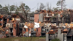 Little Rock w stanie Arkansas zniszczone przez tornado