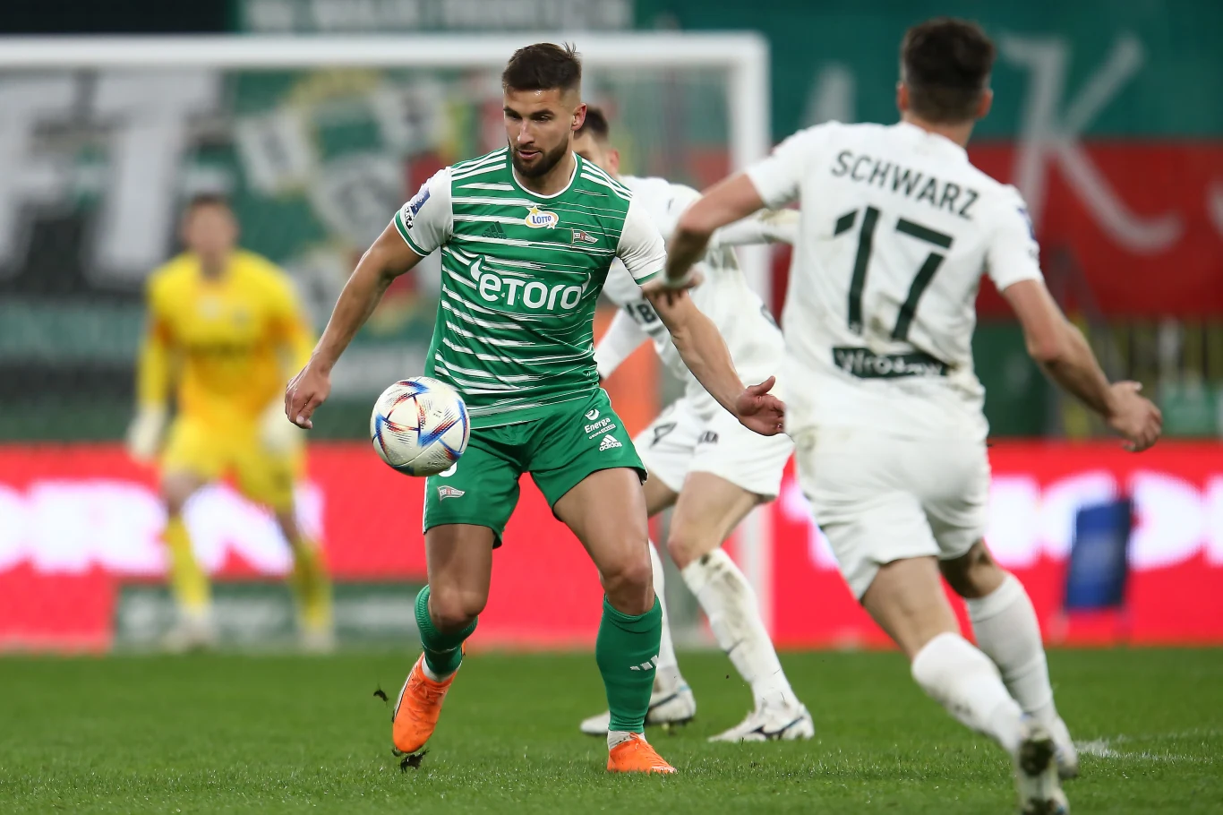 Łukasz Zwoliński jest w tym sezonie najskuteczniejszym piłkarzem Lechii Gdańsk w Ekstraklasie Łukasz Zwoliński jest w tym sezonie najskuteczniejszym piłkarzem Lechii Gdańsk w Ekstraklasie