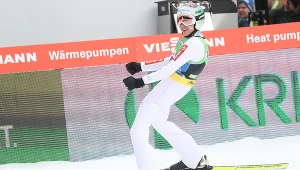 Emocje targały polskim skoczkiem w Planicy. Obiecał coś żonie i słowa dotrzymał