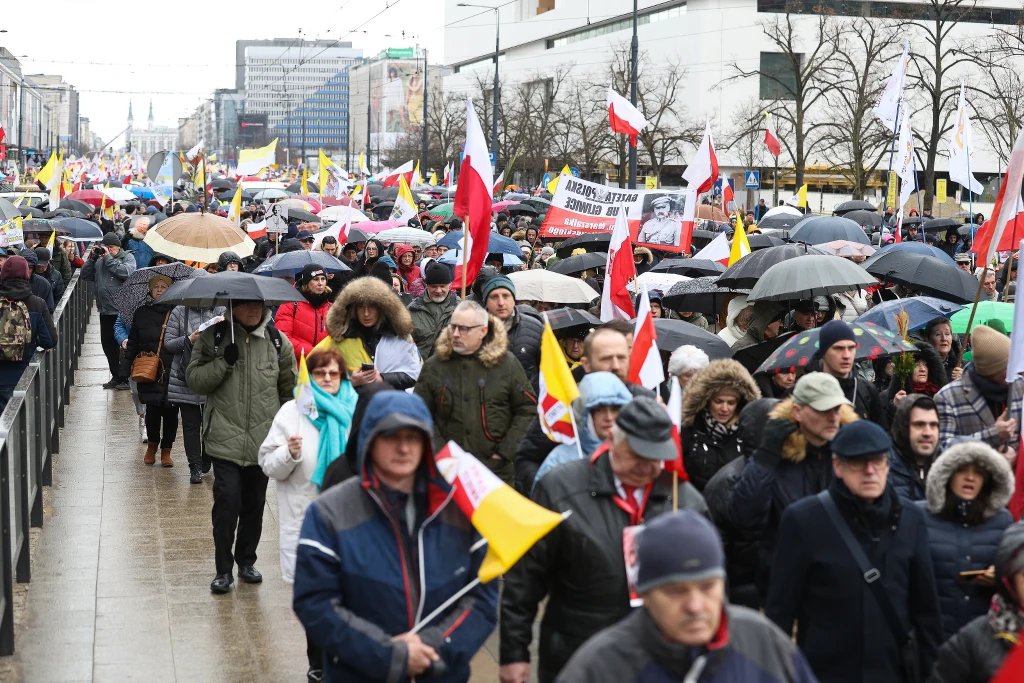 Narodowy Marsz Papieski w Warszawie