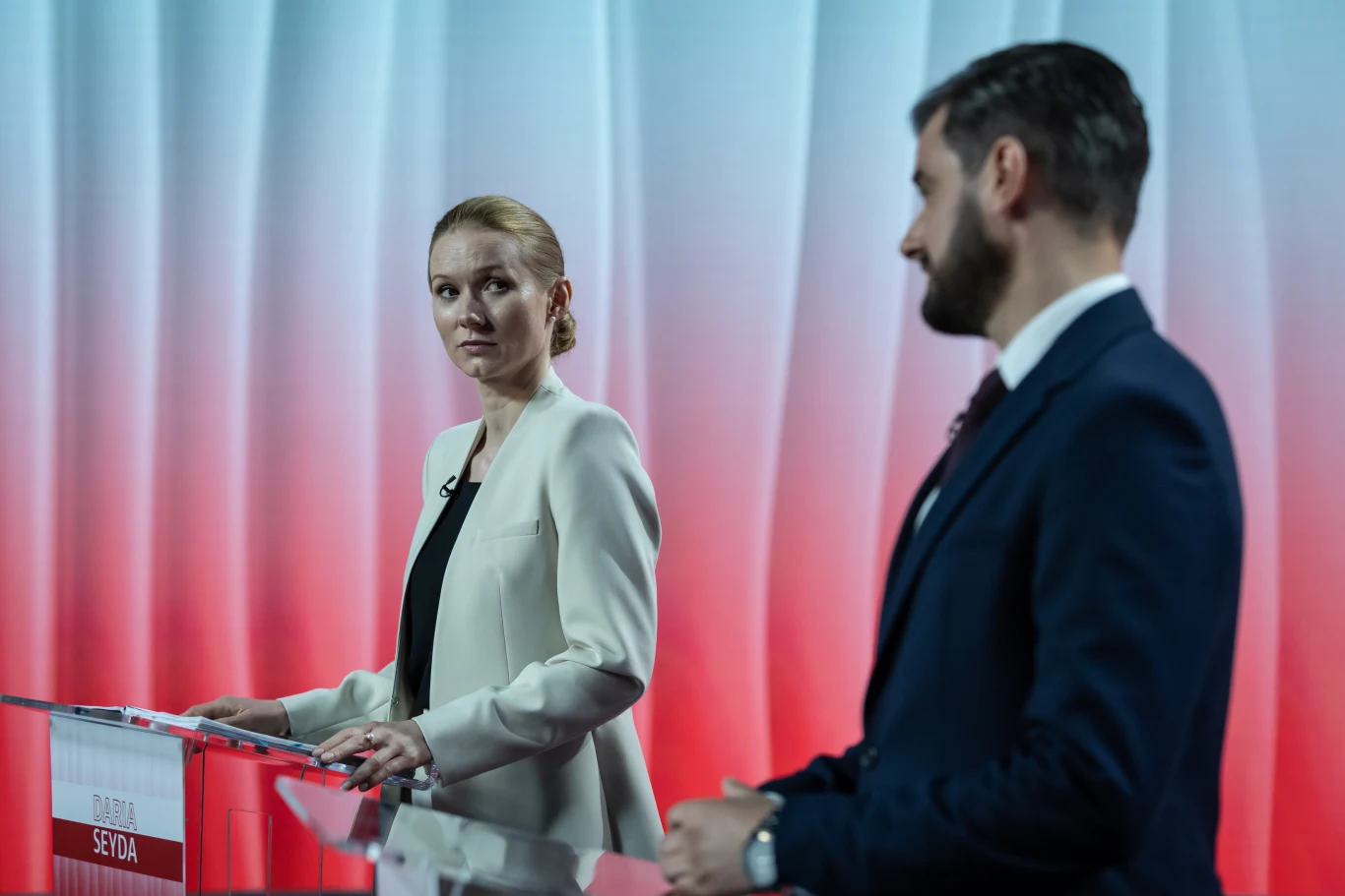 Katarzyna Dąbrowska w serialu "Wotum nieufności"