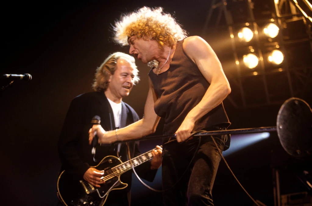 Mick Jones i Lou Gramm w składzie Foreigner w połowie lat 90.