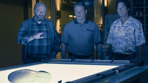 Matt Damon, Jason Bateman i Matthew Maher w filmie "Air"