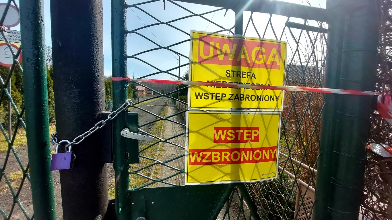 Wejście na teren ogródków działkowych
