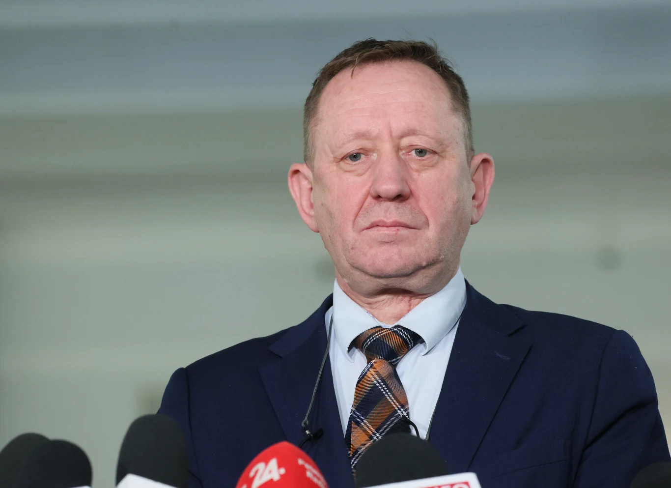 Robert Telus Robert Telus