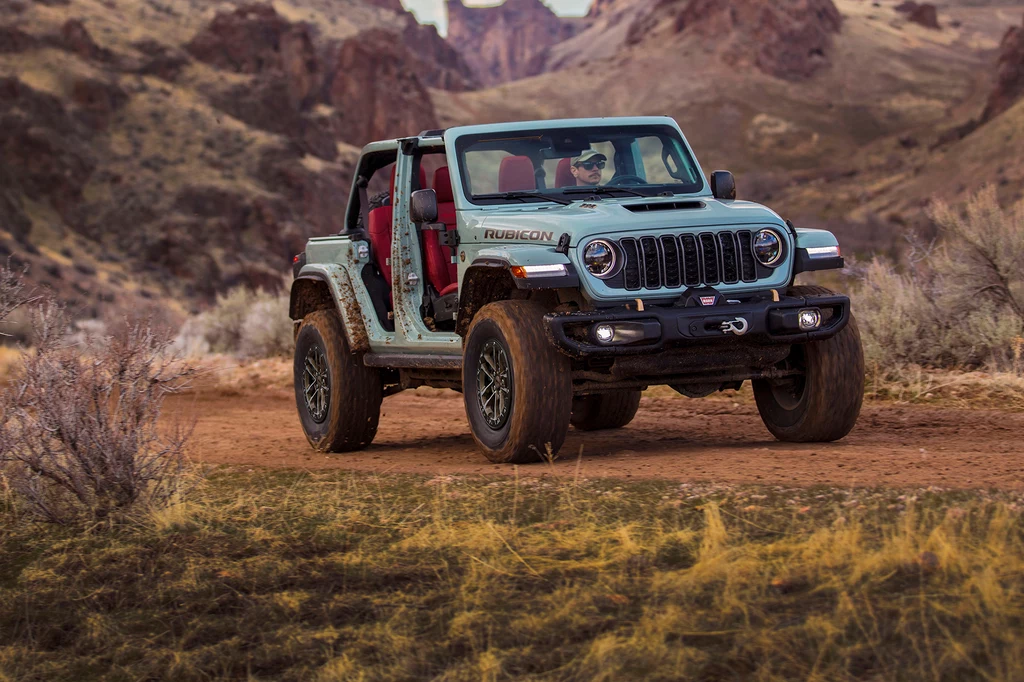 Legendarna terenówka przeszła lifting. Jeep Wrangler 2024