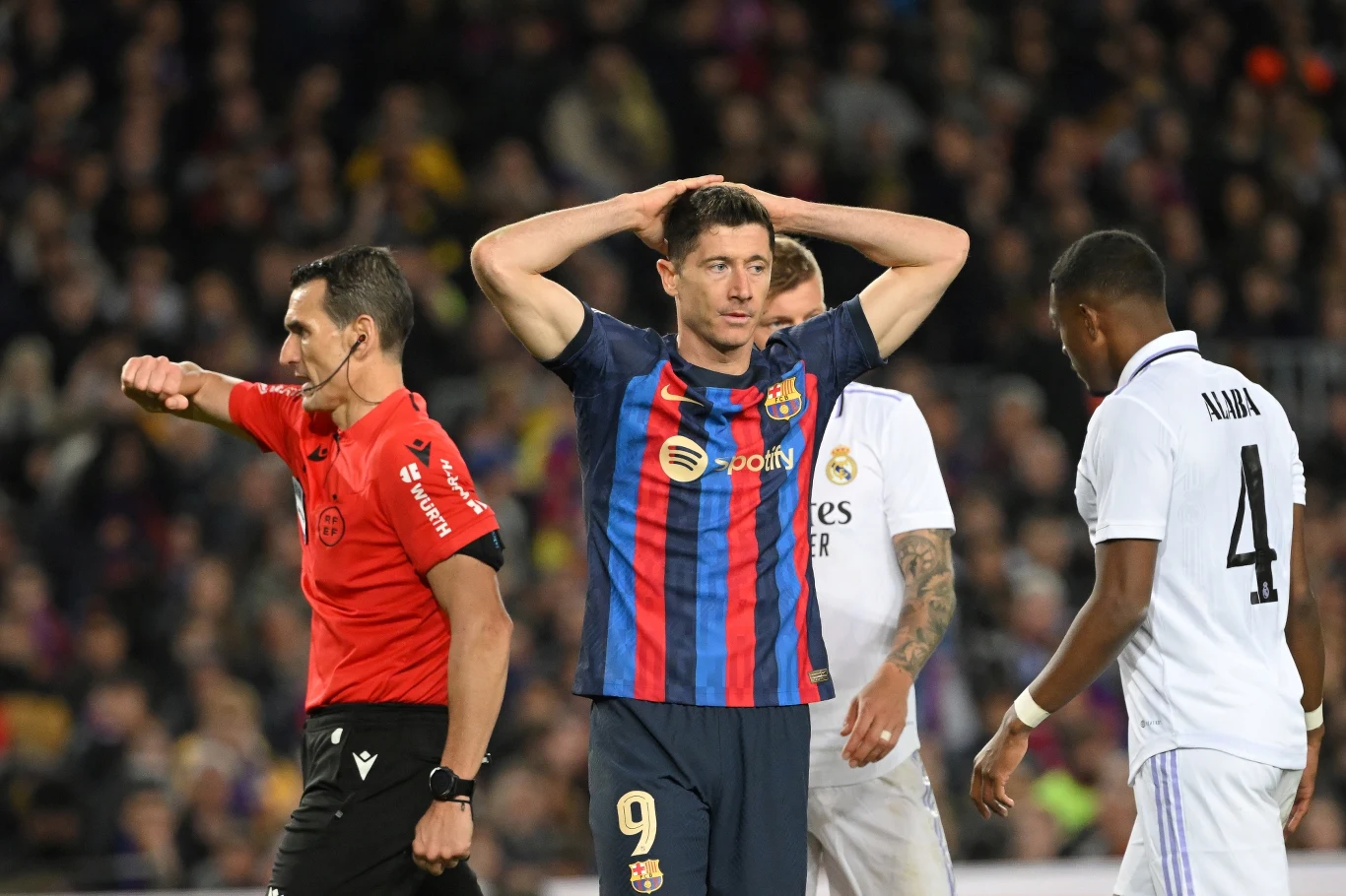 Robert Lewandowski, mecz FC Barcelona - Real Madryt