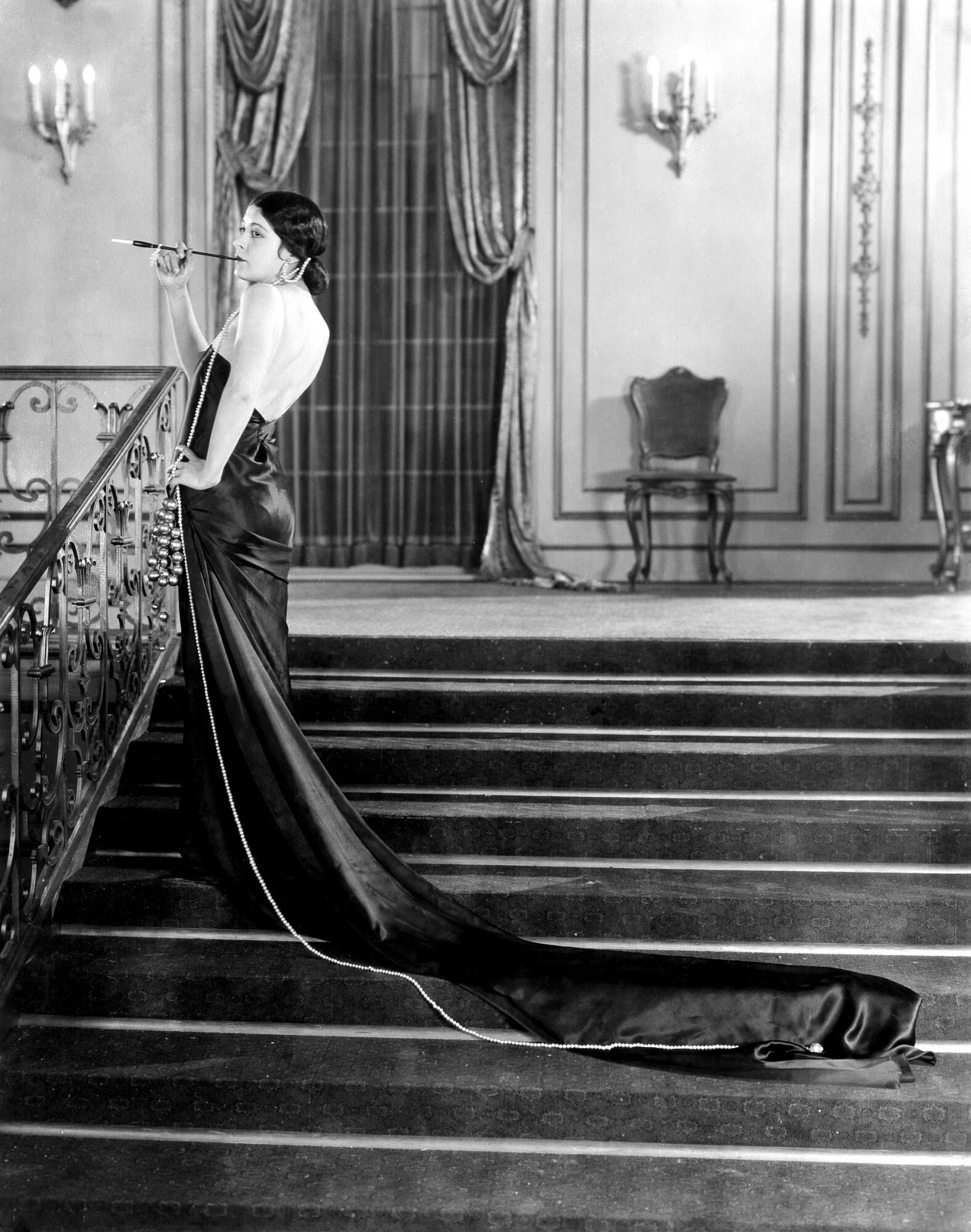 Pola Negri w "The Cheat", 1923 rok Pola Negri w "The Cheat", 1923 rok