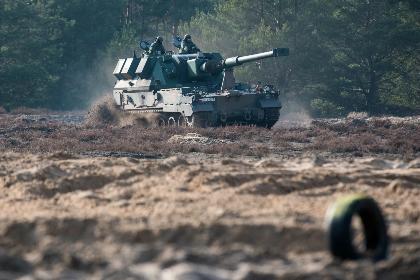 Polska dostarcza Ukrainie samobieżne armatohaubice Krab Polska dostarcza Ukrainie samobieżne armatohaubice Krab