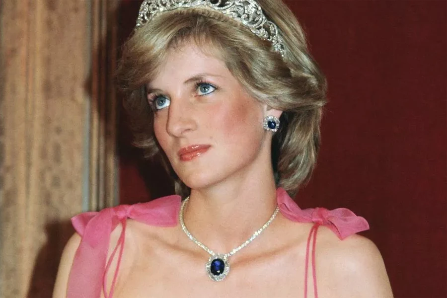 Kadr z filmu "Diana. The Princess" Kadr z filmu "Diana. The Princess"