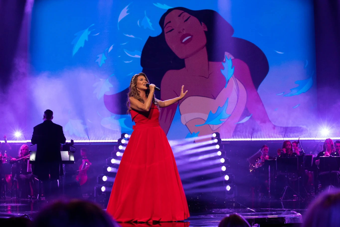 Koncert "100 lat Disneya" w Polsacie - Edyta Górniak Koncert "100 lat Disneya" w Polsacie - Edyta Górniak