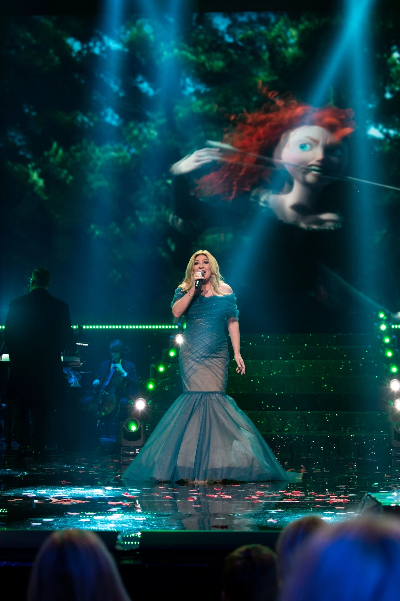 Koncert "100 lat Disneya" w Polsacie - Beata Kozidrak Koncert "100 lat Disneya" w Polsacie - Beata Kozidrak