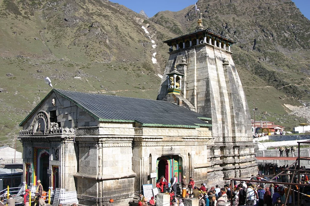 Świątynia Kedarnath, Uttarakhand, jedna ze świątyń Panch Kedar