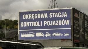 Ile kosztuje przegląd samochodu, motocykla, ciężarówki? Co gdy się spóźnisz?