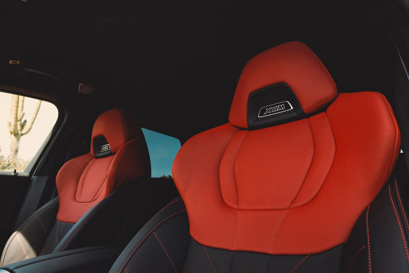 BMW XM Label Red