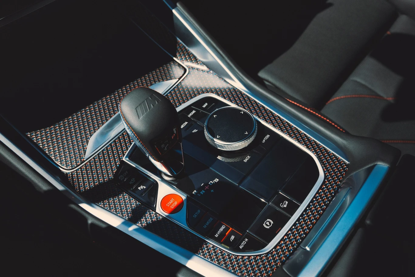 BMW XM Label Red