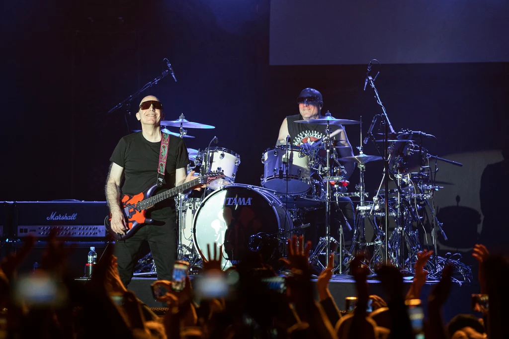 Joe Satriani zagrał koncert w warszawskiej Stodole. Joe Satriani zagrał koncert w warszawskiej Stodole.
