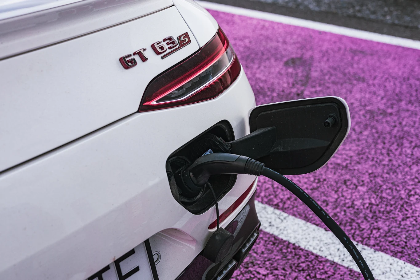 Mercedes-AMG GT 63 S E Performance 