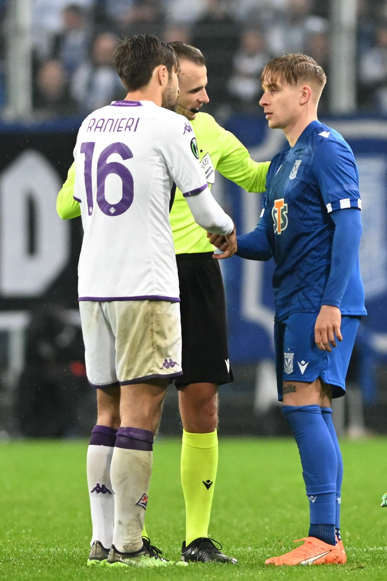 Michał Skóraś w meczu Lech Poznań - Fiorentina