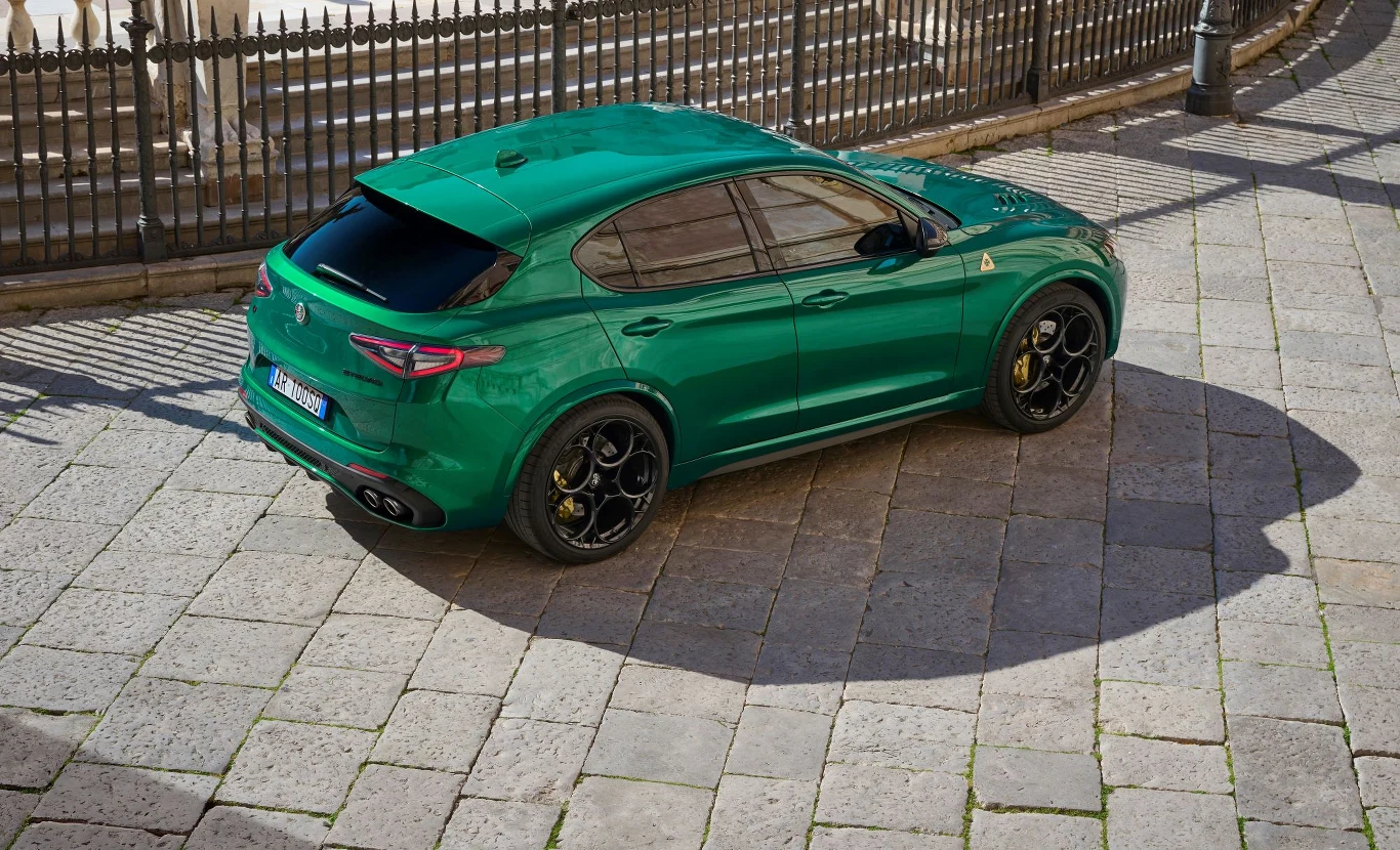 Alfa Romeo Stelvio Quadrifoglio 100th Anniversario Alfa Romeo Stelvio Quadrifoglio 100th Anniversario