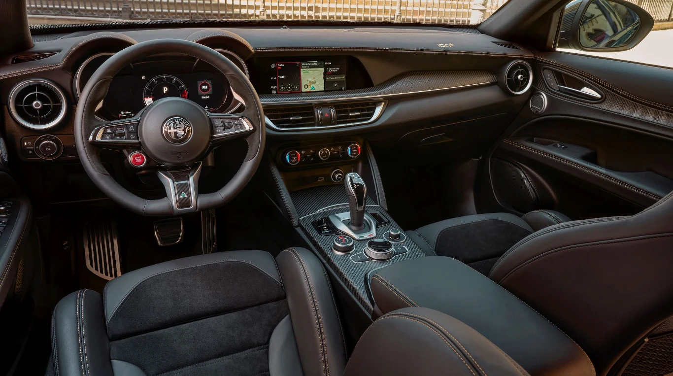 Alfa Romeo Stelvio Quadrifoglio 100th Anniversario Alfa Romeo Stelvio Quadrifoglio 100th Anniversario