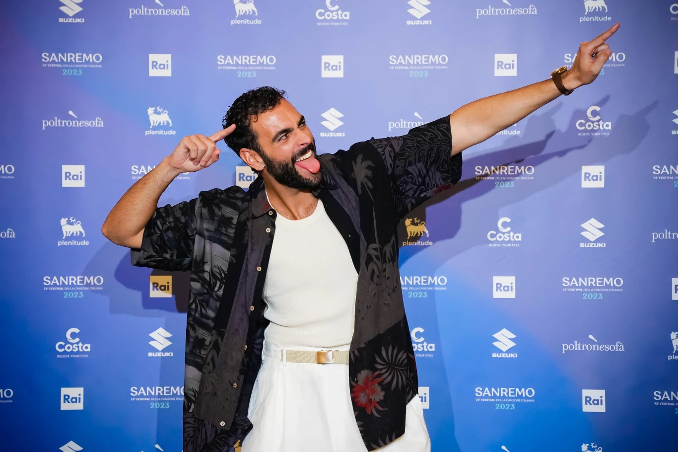 Marco Mengoni naraził się lokalnym władzom na Sardyni Marco Mengoni naraził się lokalnym władzom na Sardyni