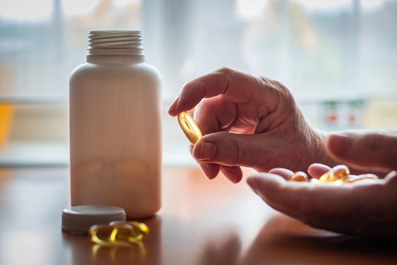 Kwasów tłuszczowych omega-3 o ludzki organizm nie może sam wytworzyć - musi je pozyskać z pożywienia lub suplementacji