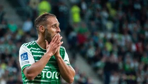 Flavio Paixao w barwach Lechii Gdańsk podczas meczu z Rapidem Wiedeń