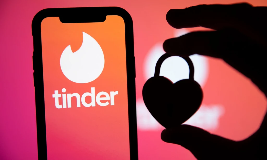 Rosja atakuje na Tinderze. Szuka informacji o wojnie w Ukrainie