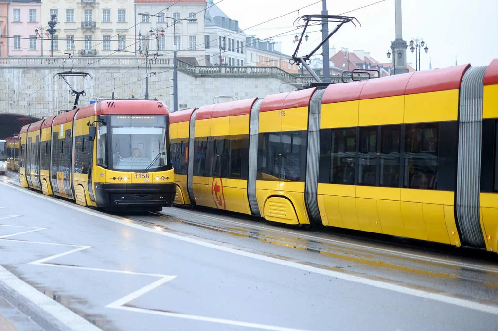 Sejm zdecydował - motorniczy, maszyniści i kierowcy w publicznym transporcie pasażerskim będą funkcjonariuszami publicznymi