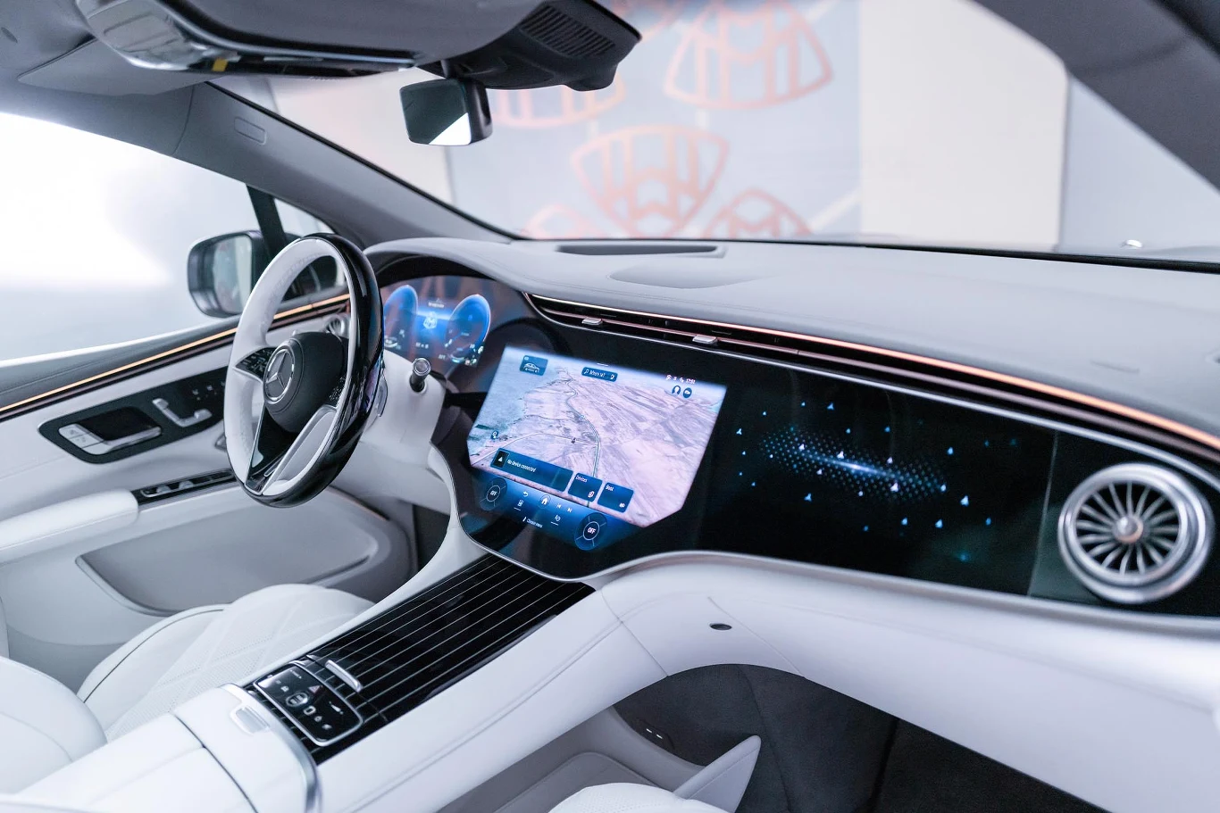 Mercedes-Maybach EQS 680 SUV