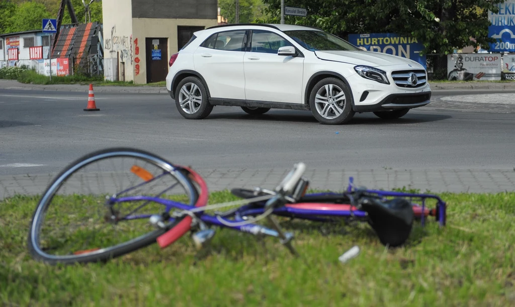 Według analizy IIHS wyższe nadwozia SUV-ów, odpowiedzialne są za poważniejsze obrażenia u potrąconych rowerzystów