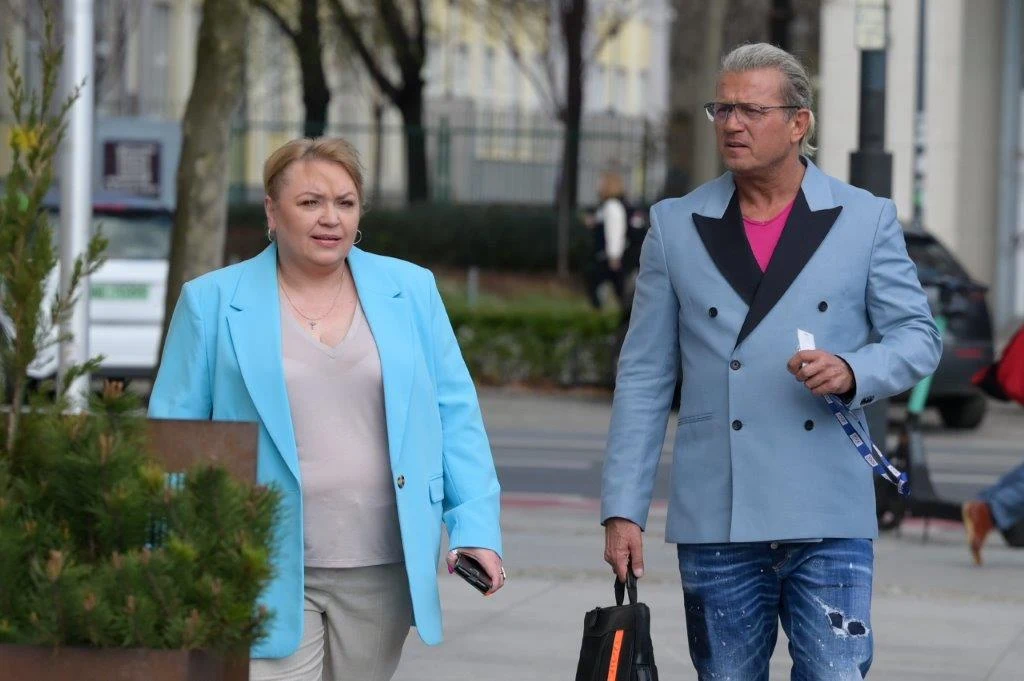 Jarosław Jakimowicz i Agnieszka Siewiereniuk-Maciorowska razem poprowadzą program "W kontrze" Jarosław Jakimowicz i Agnieszka Siewiereniuk-Maciorowska razem poprowadzą program "W kontrze"