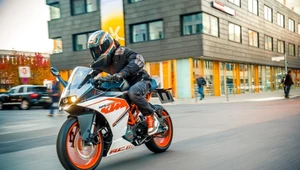 KTM RC 125 to świetna maszyna sportowa na prawo jazdy kat B.