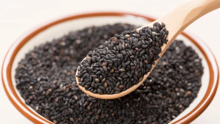 ​Koncertowo obniża cholesterol. Wystarczy szczypta dziennie do posiłku