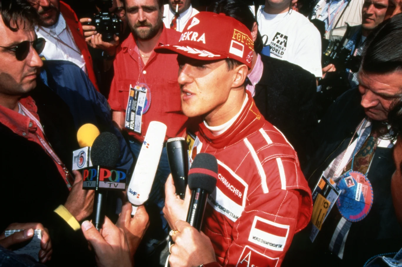 Michael Schumacher tutaj w latach swojej kariery prawdziwie udzielający wywiadu