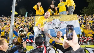 Derby ściany wschodniej. Miliony w tle. "Stoją ością w gardle"