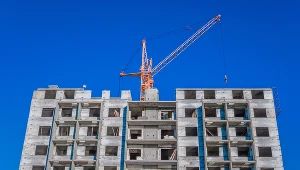 W 2022 roku liczba rozpoczętych inwestycji mieszkaniowych spadła do 200 tysięcy
