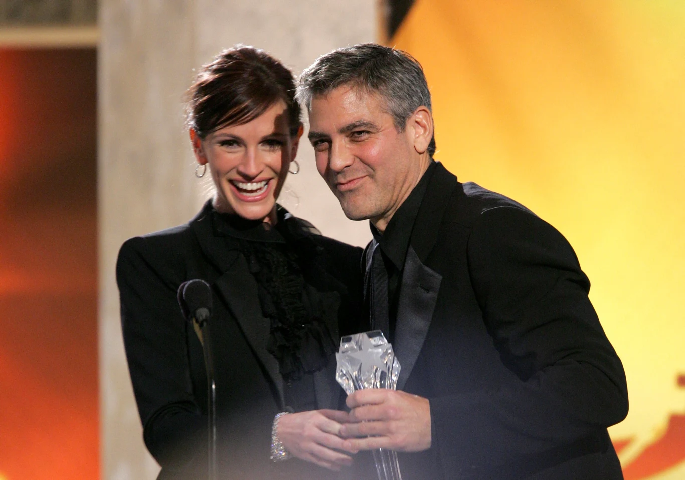 Julia Roberts i George Clooney Julia Roberts i George Clooney