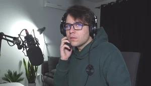 fragment filmu umieszczonego w serwisie YouTube @SkyeN