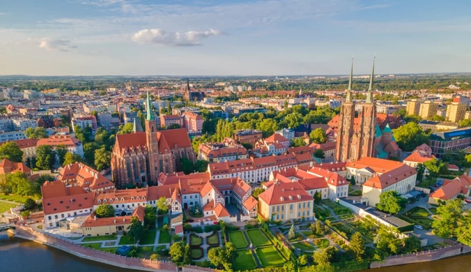 Quiz: Jak dobrze znasz ciekawe miejsca w Polsce? Dopasuj atrakcję do województwa