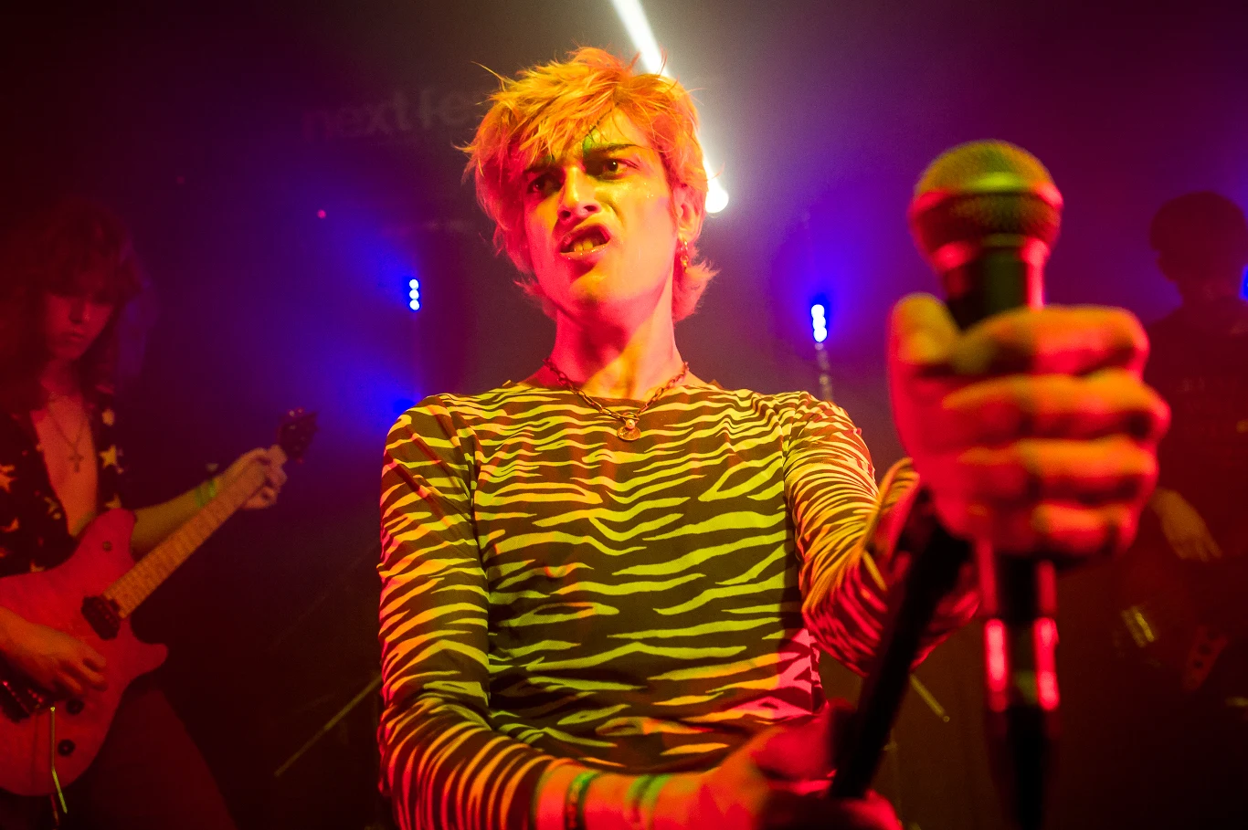 NEXT FEST Music Showcase & Conference na kilka dni zmienił Poznań w miasto tętniące muzyką. "Zazdroszczę, że Poznań ma taki showcase!" - mówił jeszcze przed wydarzeniem Kuba Kawalec. Na zdjęciu: Swayzee NEXT FEST Music Showcase & Conference na kilka dni zmienił Poznań w miasto tętniące muzyką. "Zazdroszczę, że Poznań ma taki showcase!" - mówił jeszcze przed wydarzeniem Kuba Kawalec. Na zdjęciu: Swayzee