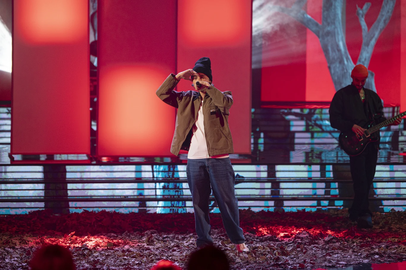 Oskar Cyms jako Justin Bieber Oskar Cyms jako Justin Bieber