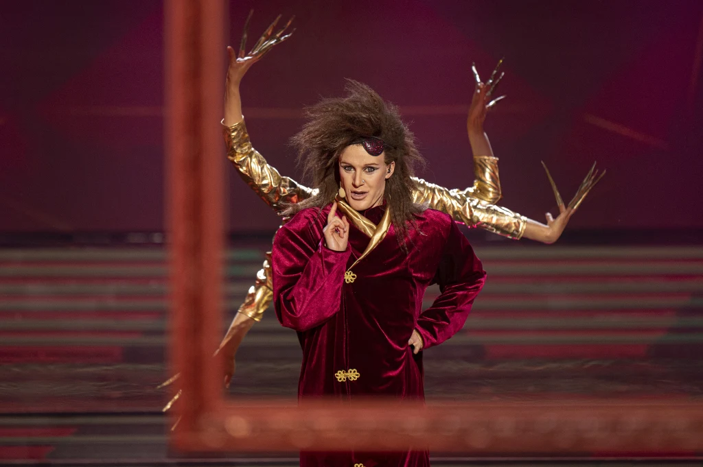 Julia Kamińska jako Pete Burns Julia Kamińska jako Pete Burns