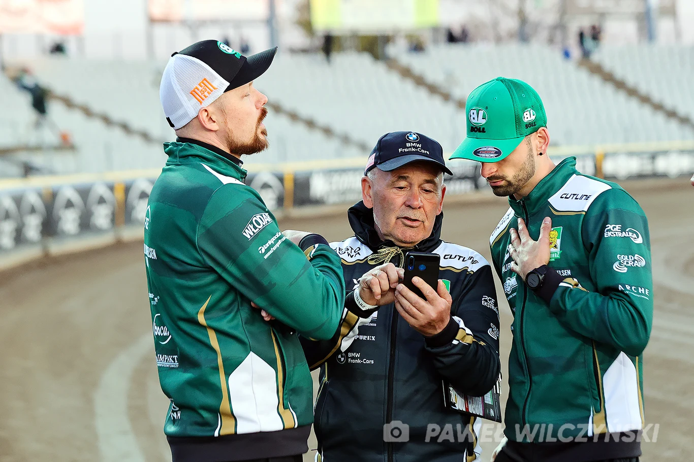 Lech Kędziora wraz z Mikkelem Michelsenem oraz Marcinem Momotem