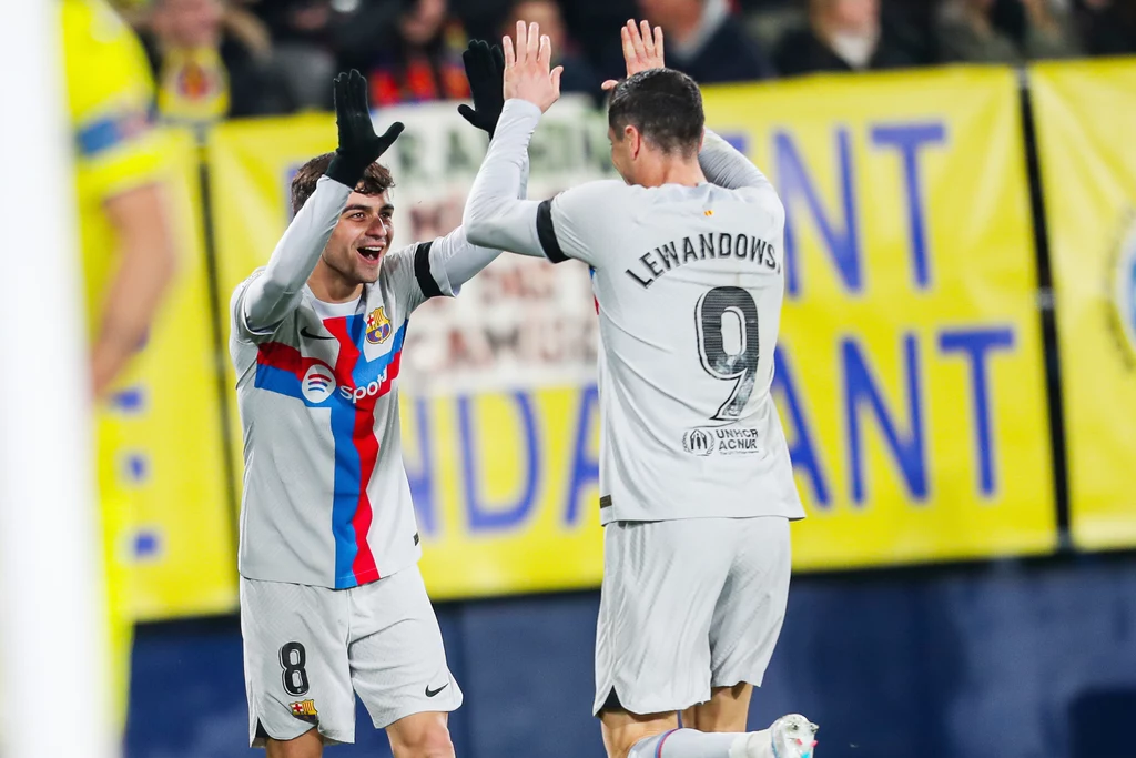 Robert Lewandowski i Pedri Robert Lewandowski i Pedri