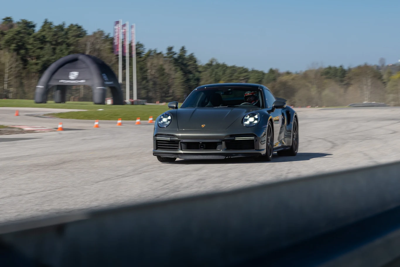 Sportowe Porsche opanowały Tor Kielce