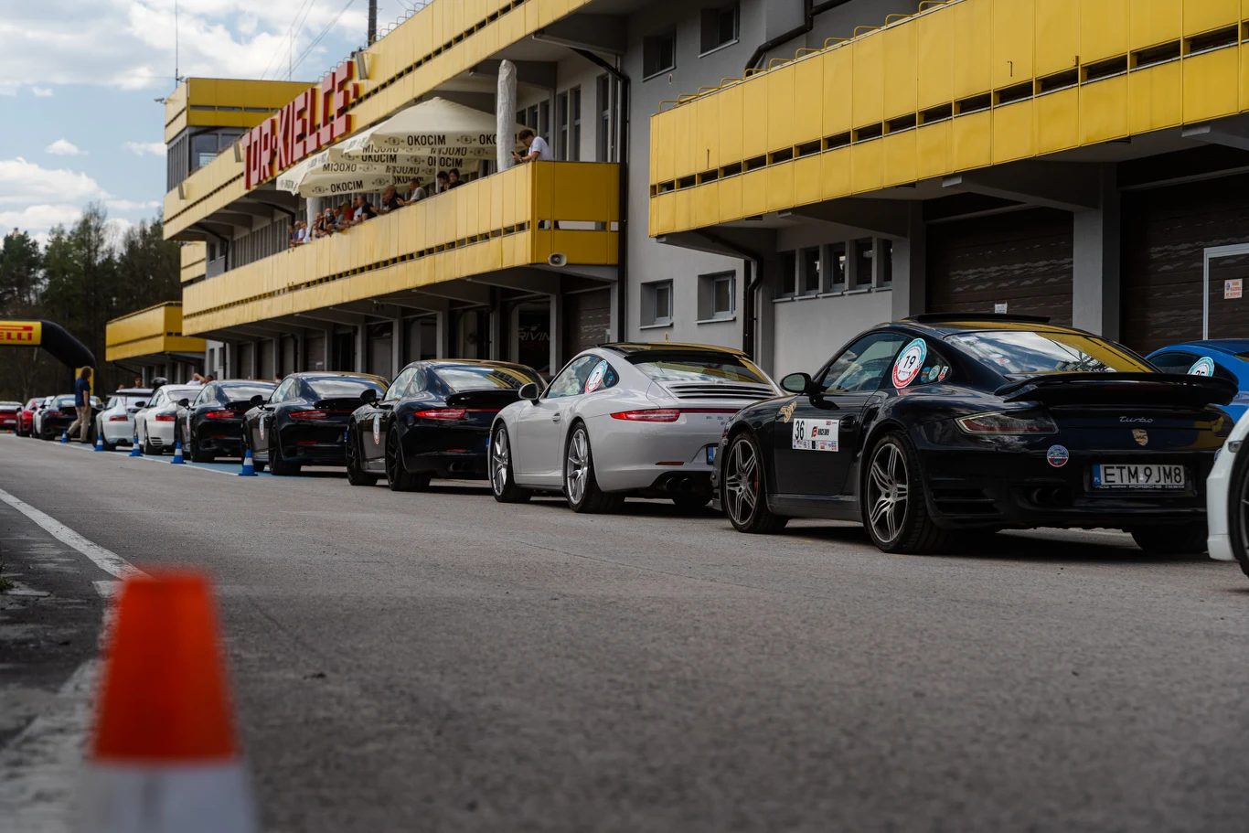 Sportowe Porsche opanowały Tor Kielce