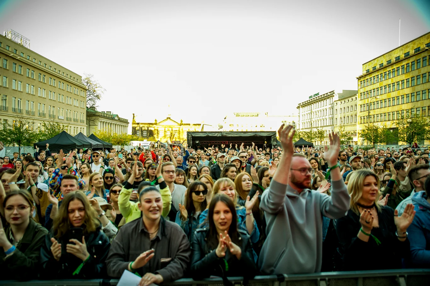 Zobacz zdjęcia z trzeciego dnia NEXT FEST Music Showcase & Conference! Zobacz zdjęcia z trzeciego dnia NEXT FEST Music Showcase & Conference!